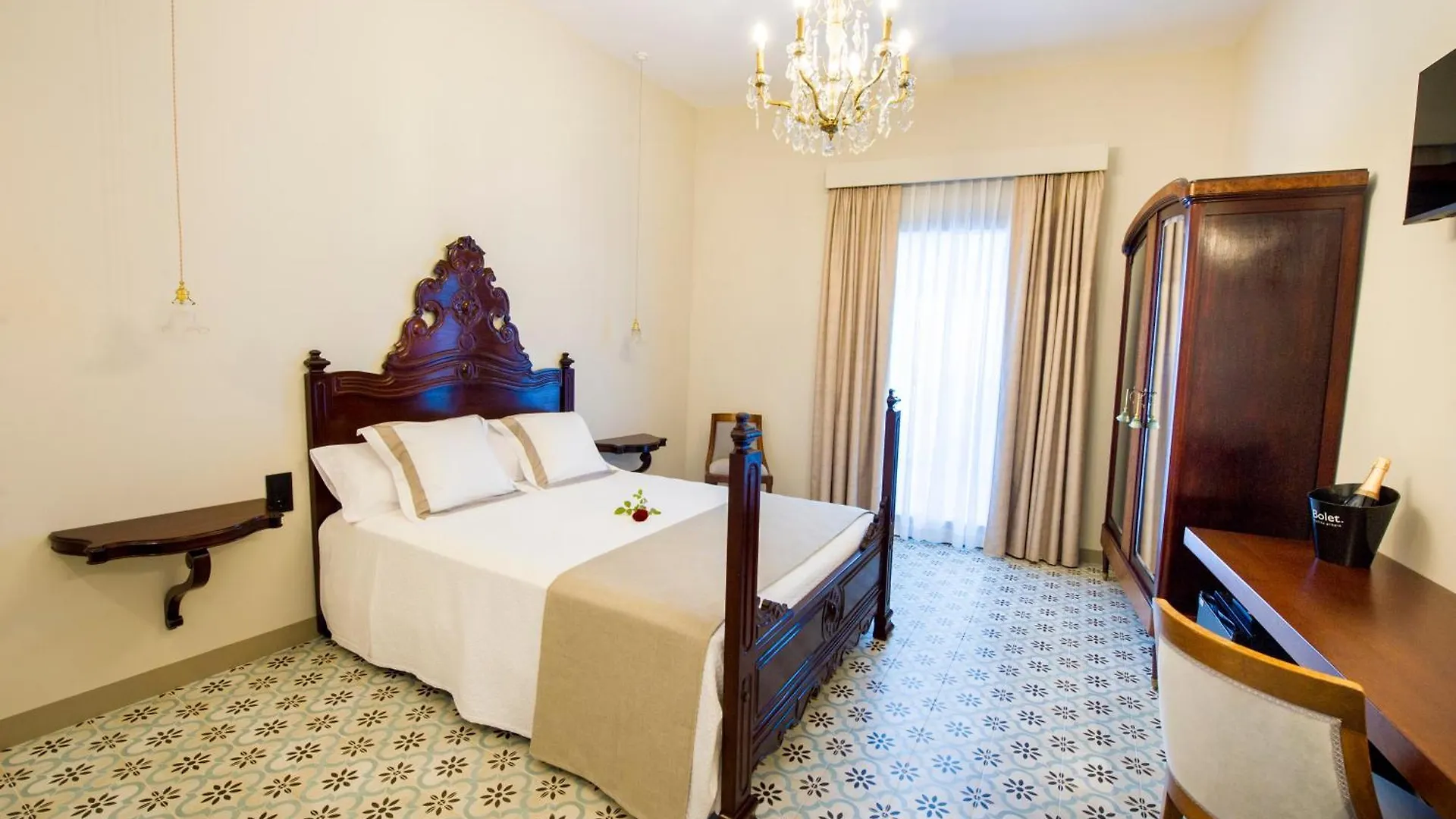 Bed and Breakfast Bolet Casa Modernista Castellvi de la Marca